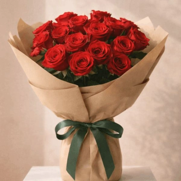 Hand-tied premium rose and lily bouquet from a local flower shop in Lucknow.